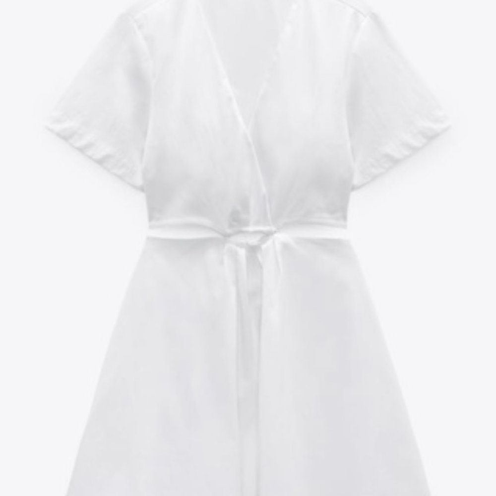 NEW-Cut out poplin Dress